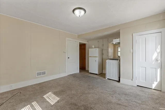 $248,000 | 542 West 4th Street, Mishawaka, IN 46544