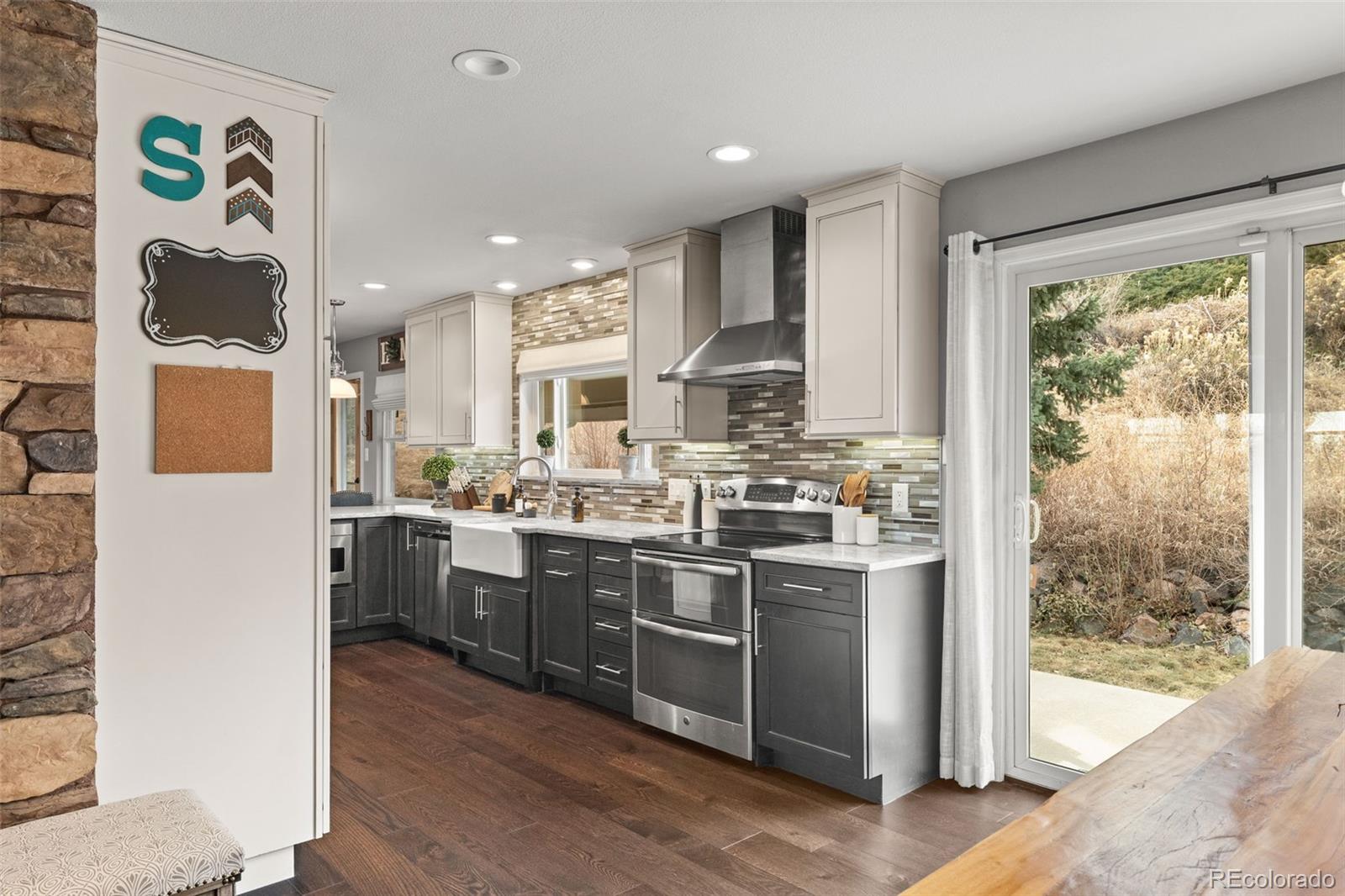 14100 Foothill Circle Golden, CO 80401 - Photo 17 of 50