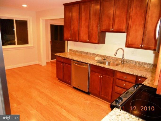 100 Bluff Terrace Silver Spring, MD 20902 - Photo 3 of 15 Kitchen #2