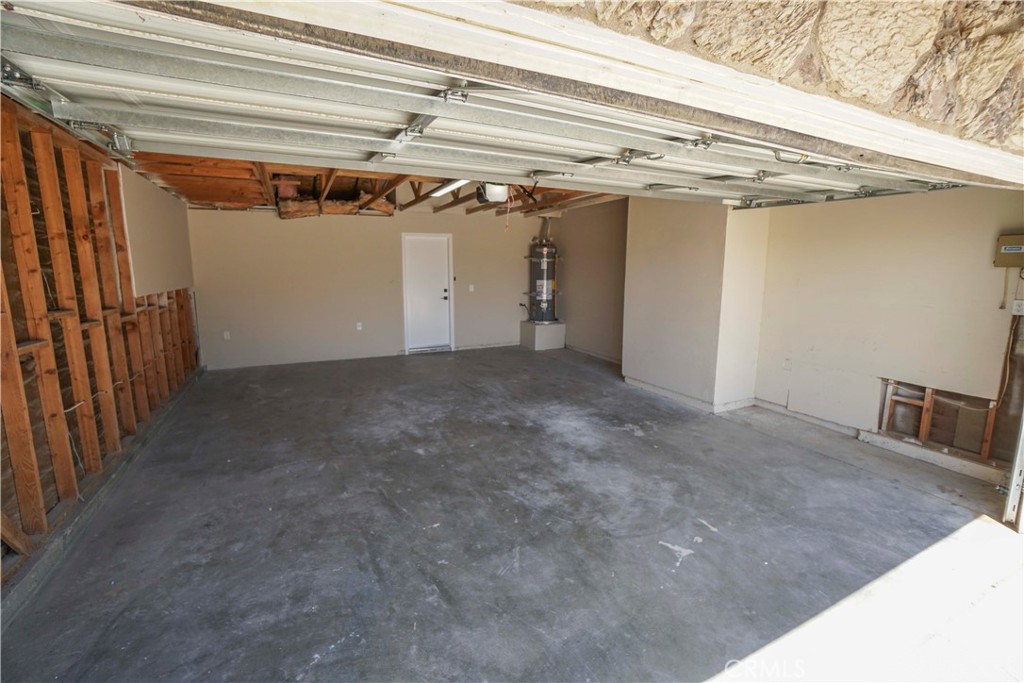 22574 Powhatan Road Apple Valley, CA 92308 - Photo 23 of 25