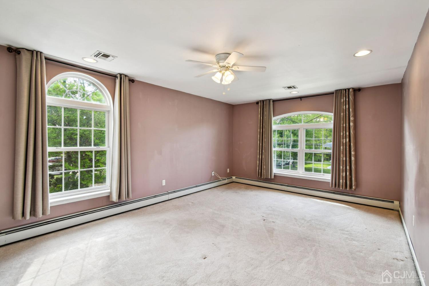 220 Dunhams Corner Road East Brunswick, NJ 08816 - Photo 14 of 27 an empty room with windows