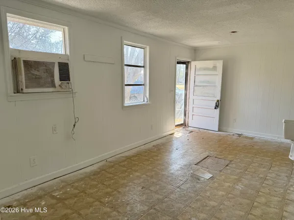 $89,000 | 719 Washington Street, Belhaven, NC 27810