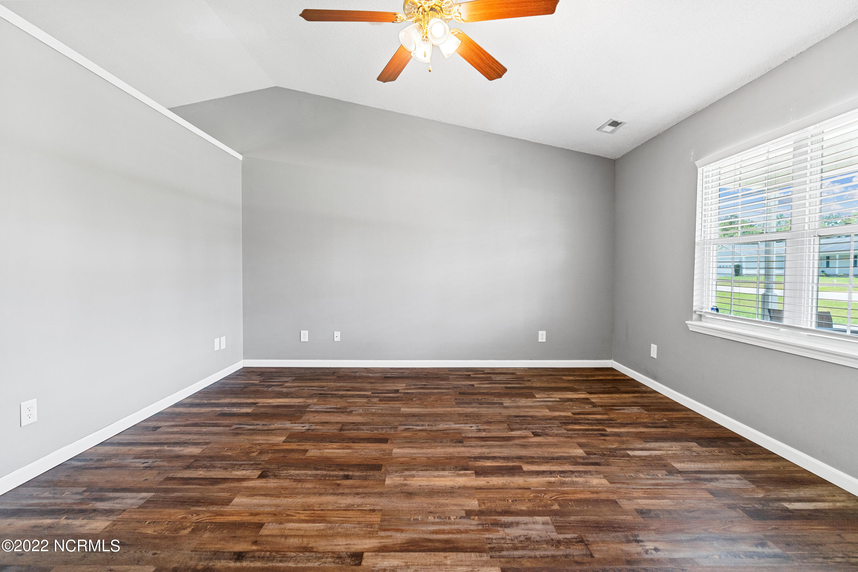 108 Poplar Ridge Road Jacksonville, NC 28546 - Photo 5 of 22 untitled-28