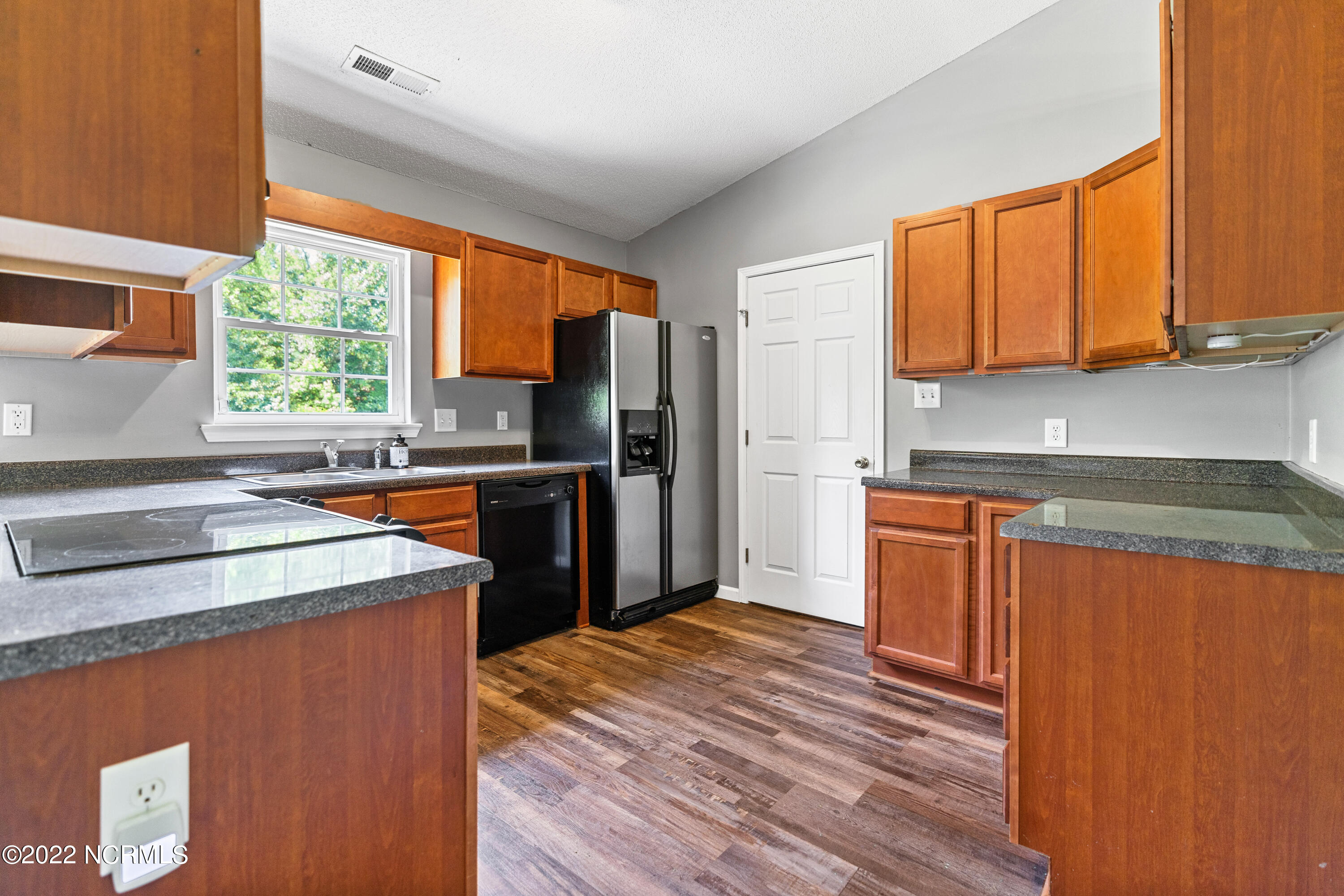 108 Poplar Ridge Road Jacksonville, NC 28546 - Photo 10 of 22 untitled-49