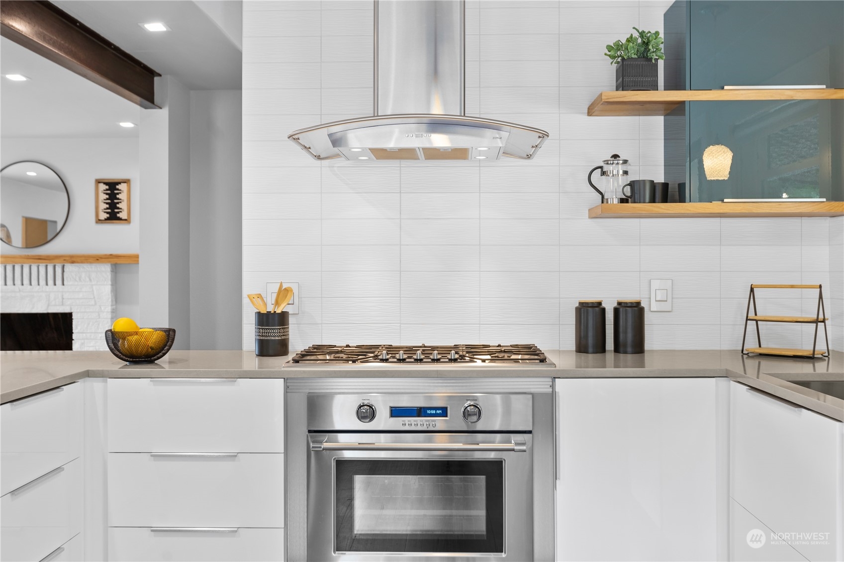 1714 Puget Drive Everett, WA 98203 - Photo 15 of 40