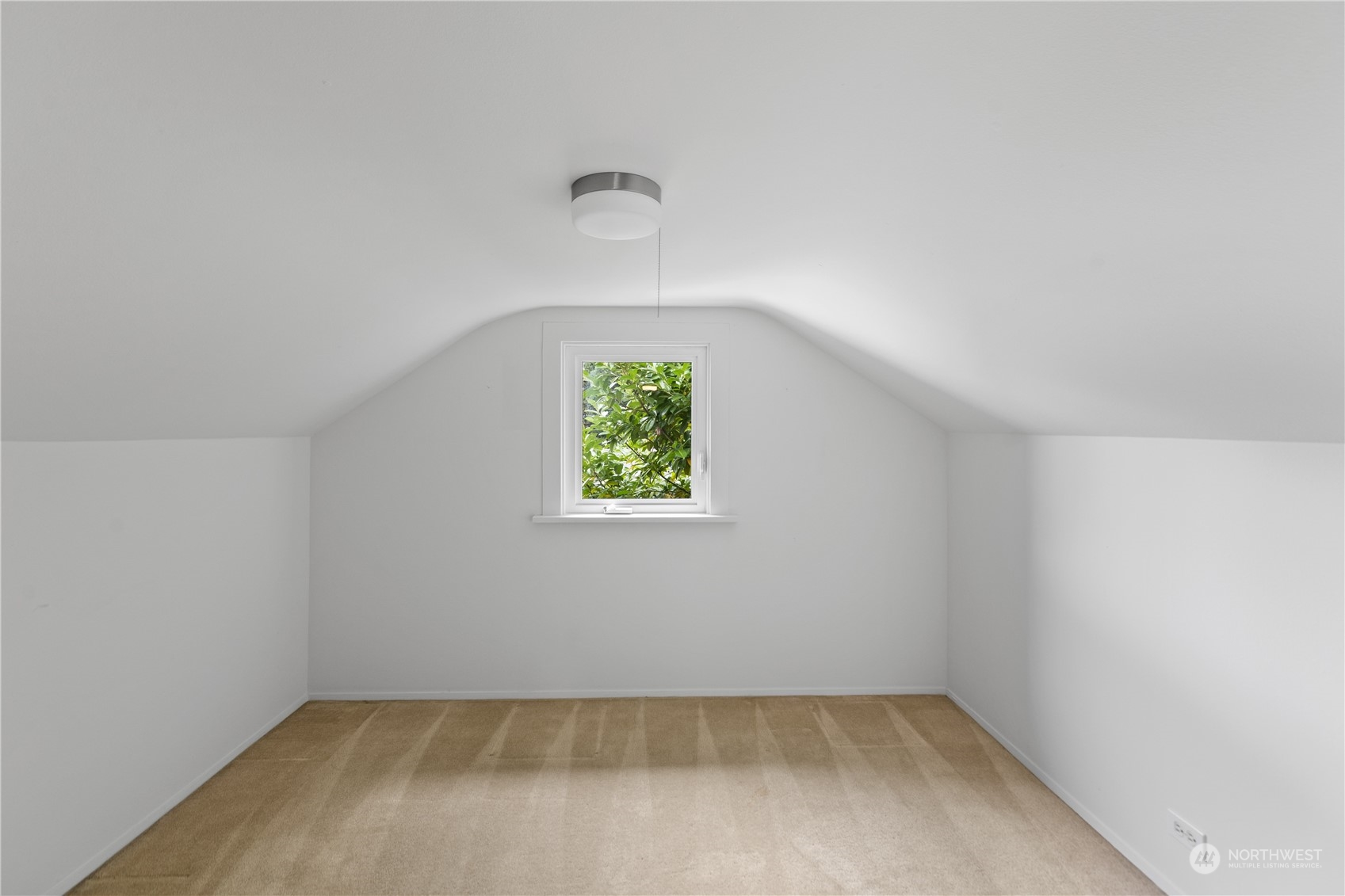 1714 Puget Drive Everett, WA 98203 - Photo 26 of 40