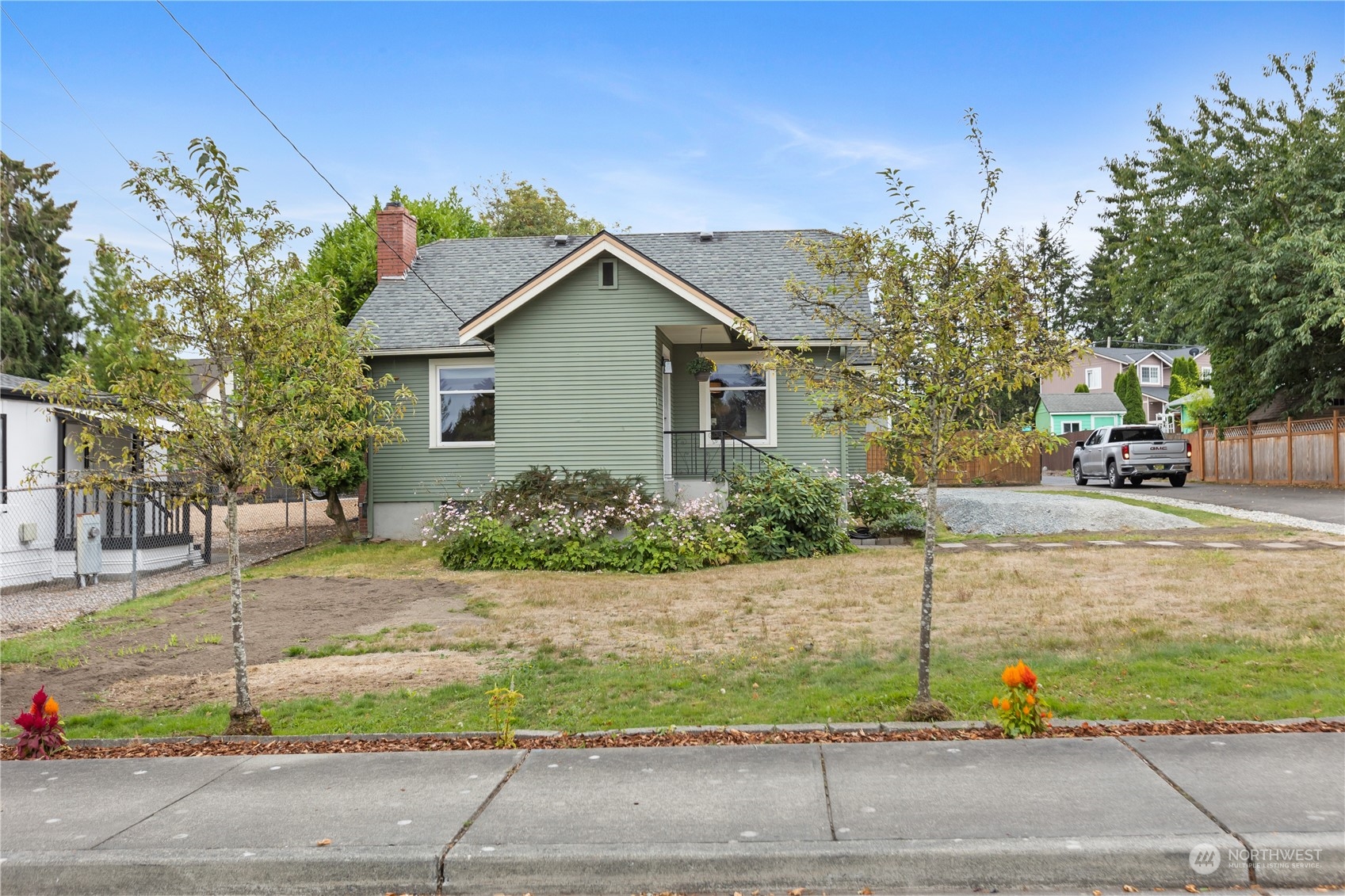 1714 Puget Drive Everett, WA 98203 - Photo 37 of 40