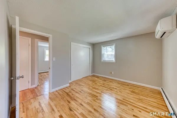 $3,000 | 371 Warrenville Road, Mansfield, CT 06250