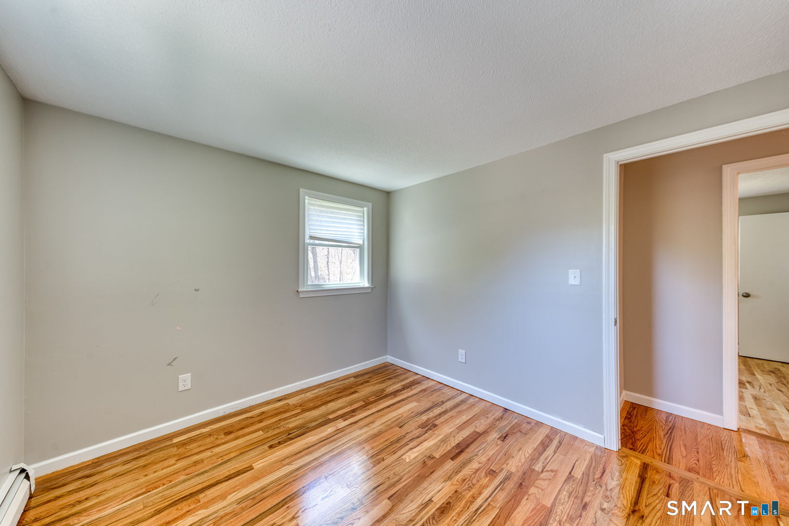 371 Warrenville Road Mansfield, CT 06250 - Photo 23 of 38