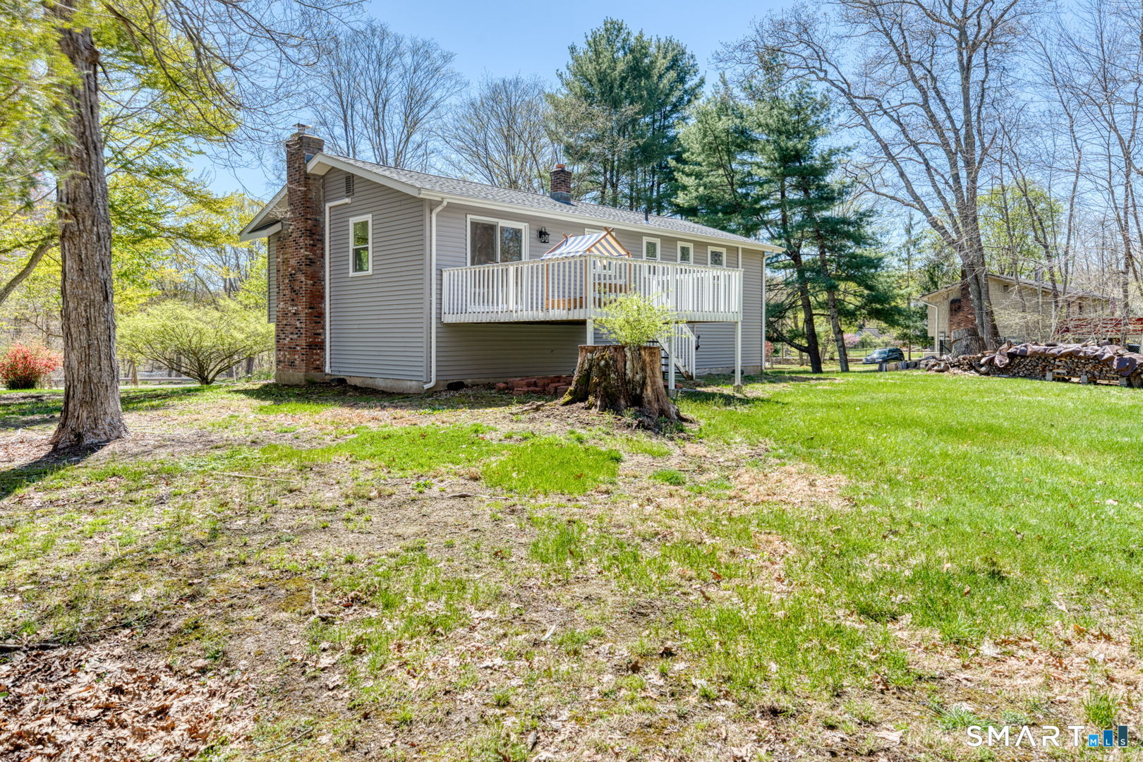 371 Warrenville Road Mansfield, CT 06250 - Photo 5 of 38