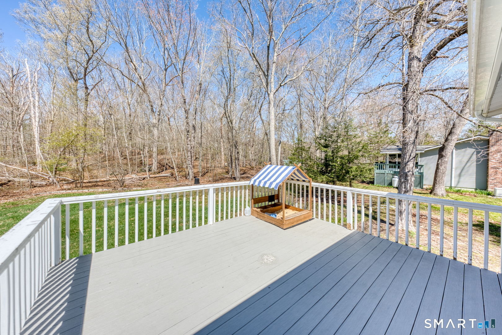 371 Warrenville Road Mansfield, CT 06250 - Photo 7 of 38