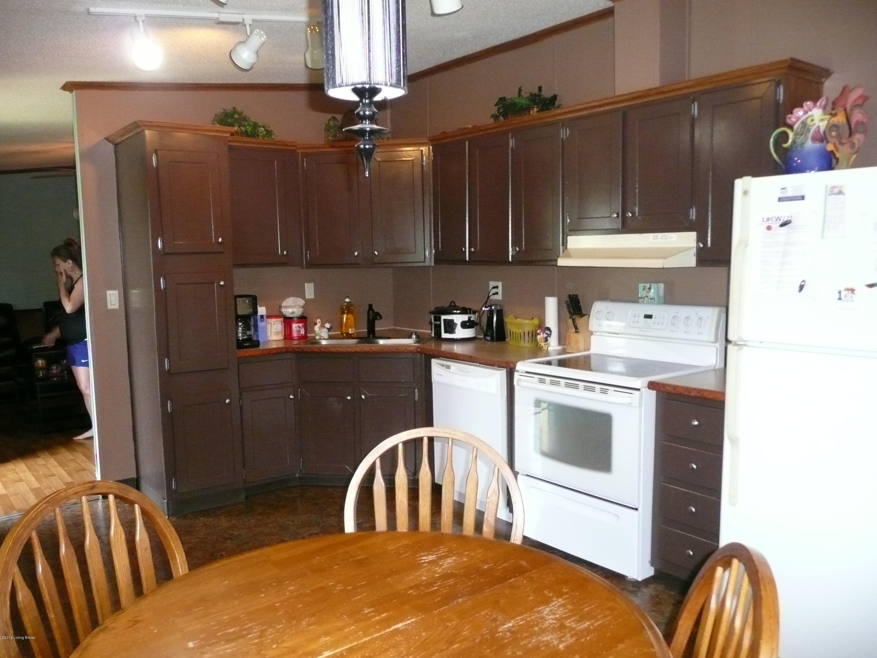 553 Goodlett Road Mount Eden, KY 40046 - Photo 5 of 21 Kitchen