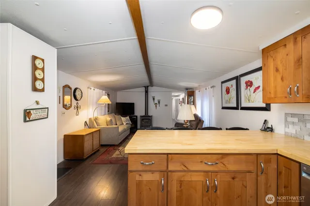 $42,500 | 2210 Old Highway 99 South Road, Unit 26, Mount Vernon, WA 98273