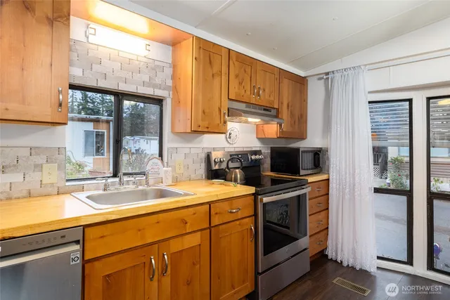 $42,500 | 2210 Old Highway 99 South Road, Unit 26, Mount Vernon, WA 98273