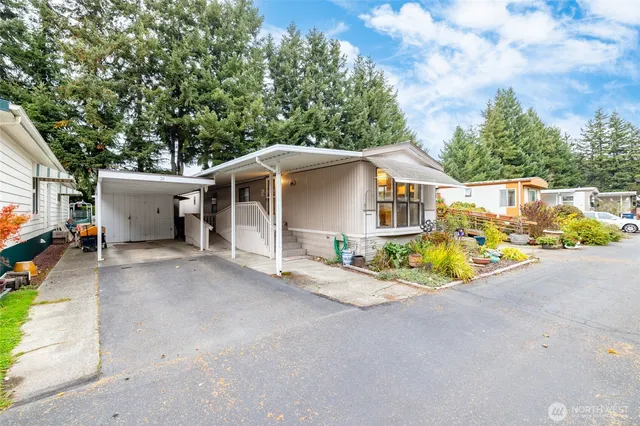 $42,500 | 2210 Old Highway 99 South Road, Unit 26, Mount Vernon, WA 98273