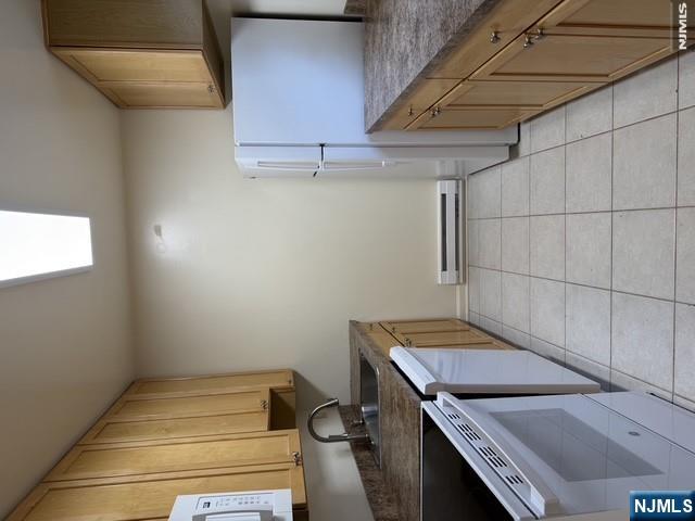 71 A Hawthorne Avenue, Unit A) Park Ridge, NJ 07656 - Photo 30 of 30 Gallery Image 30