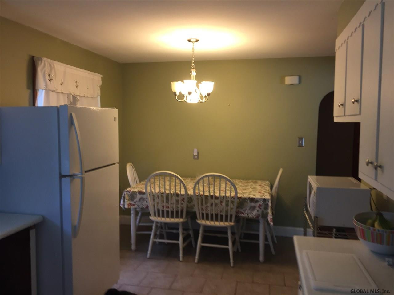 8 Wilton Road Amsterdam, NY 12010 - Photo 5 of 18 Photo 5