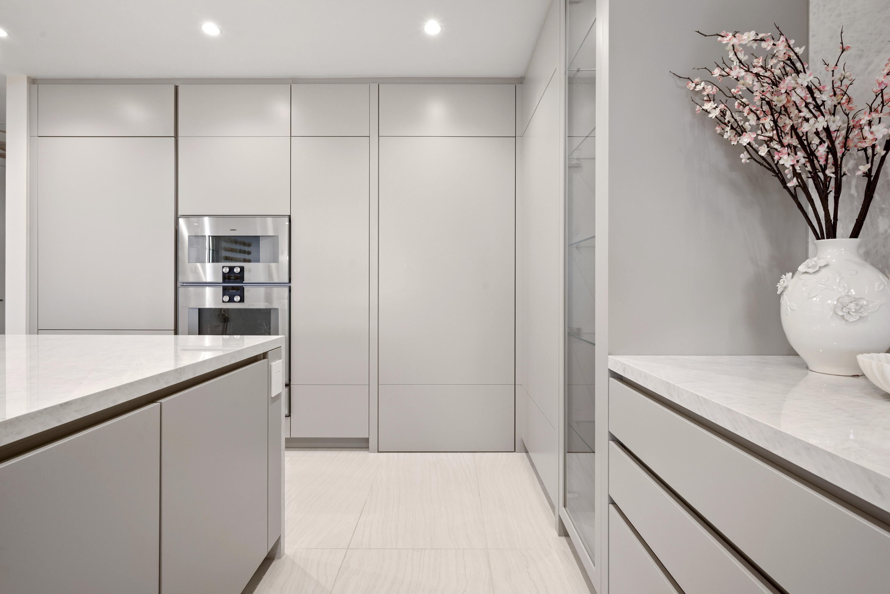 220 Southeast Mizner Boulevard, Unit 603 Boca Raton, FL 33432 - Photo 13 of 79 DSC_5145