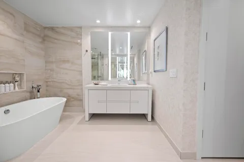 $3,999,000 | 220 Southeast Mizner Boulevard, Unit 603, Boca Raton, FL 33432