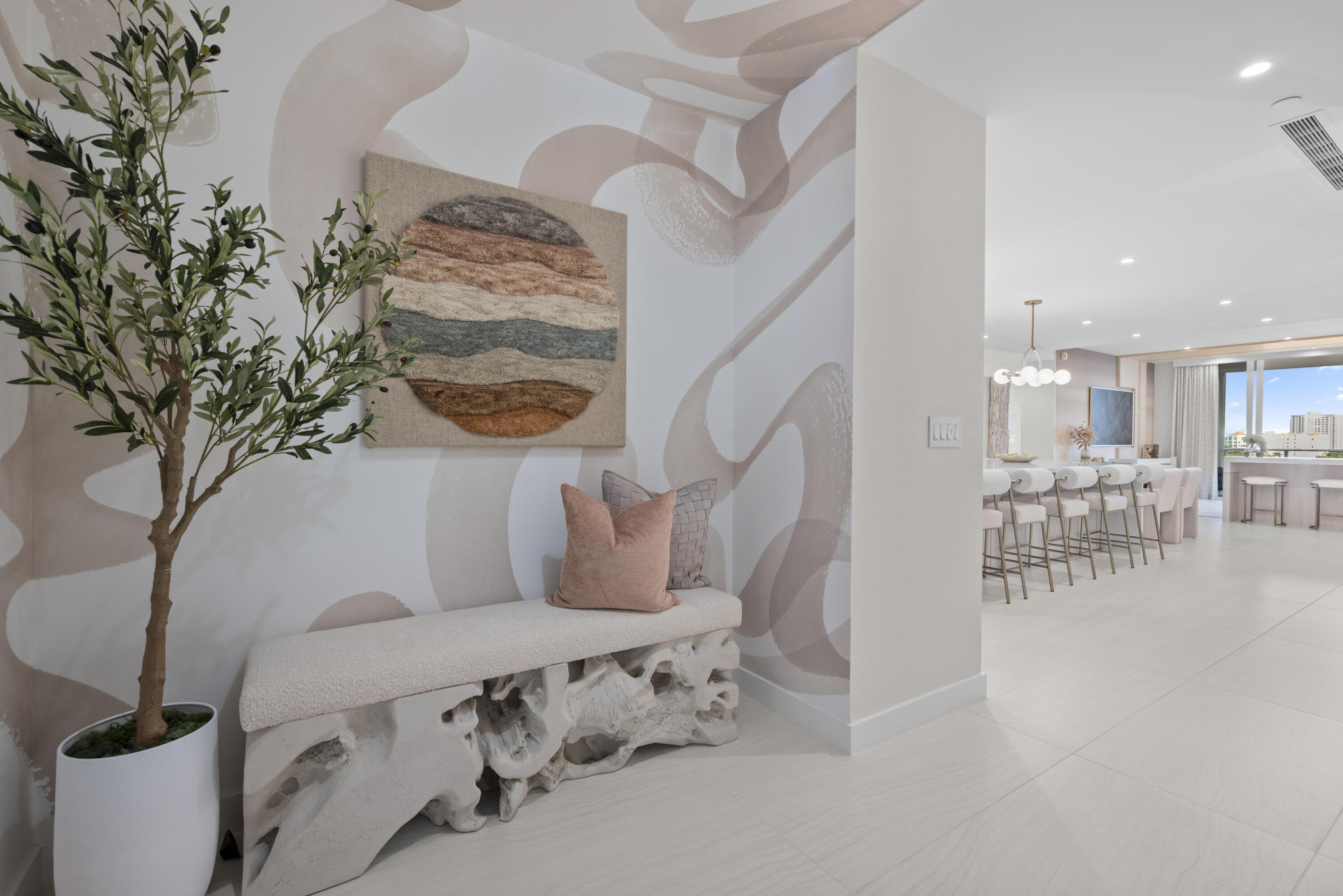 220 Southeast Mizner Boulevard, Unit 603 Boca Raton, FL 33432 - Photo 5 of 79 DSC_4940