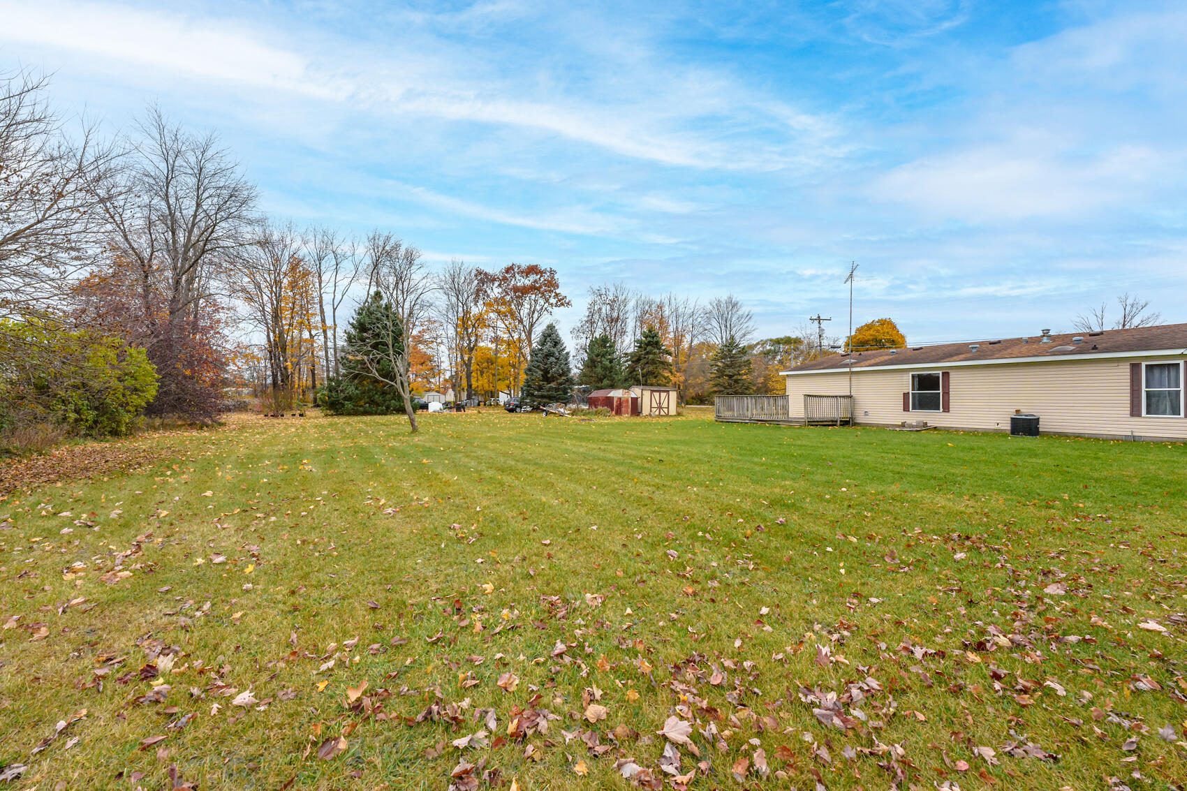 77841 Highway 51 Decatur, MI 49045 - Photo 3 of 31 M51_77841_Decatur_49045-30