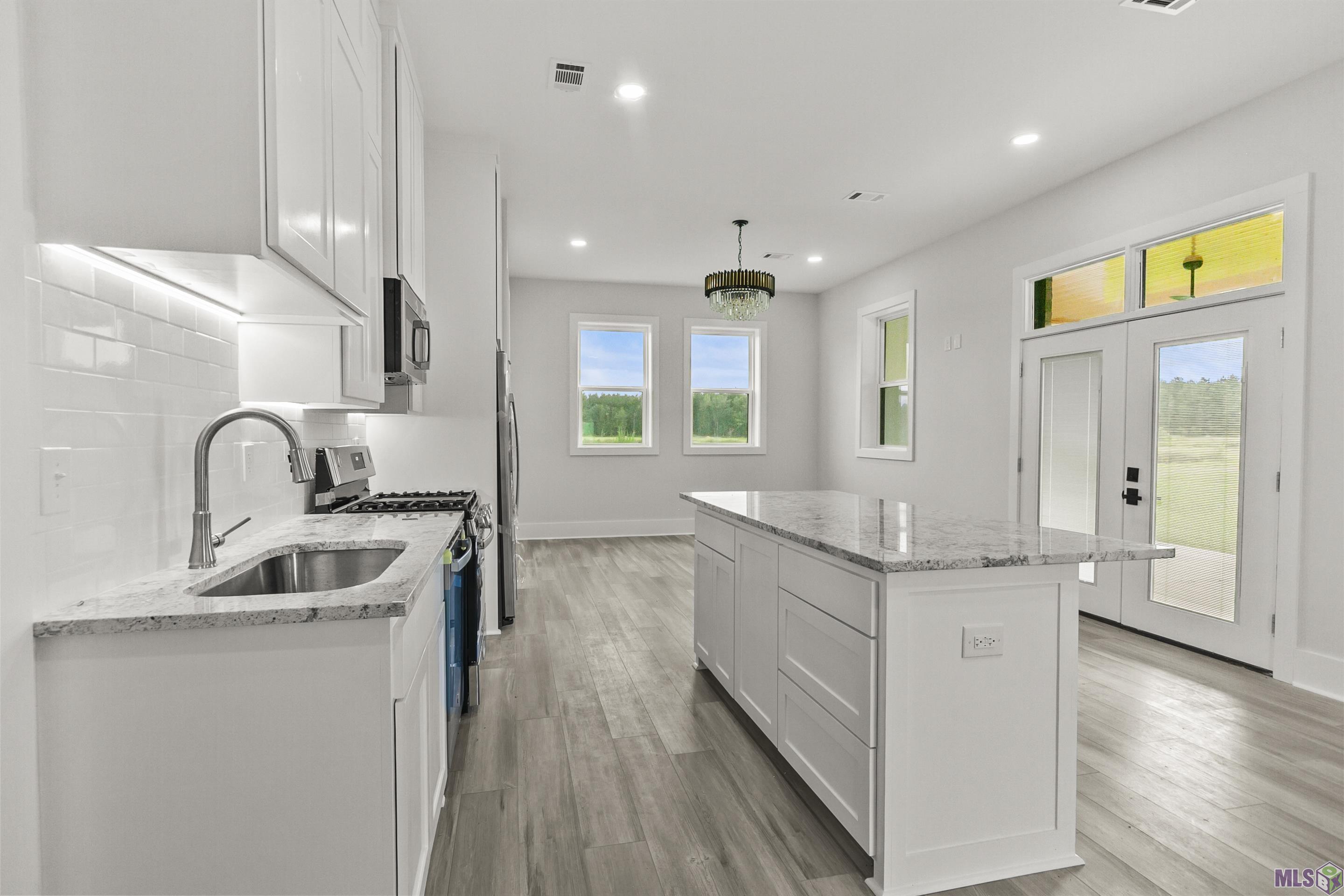 20098 Palmer Road Livingston, LA 70754 - Photo 3 of 12