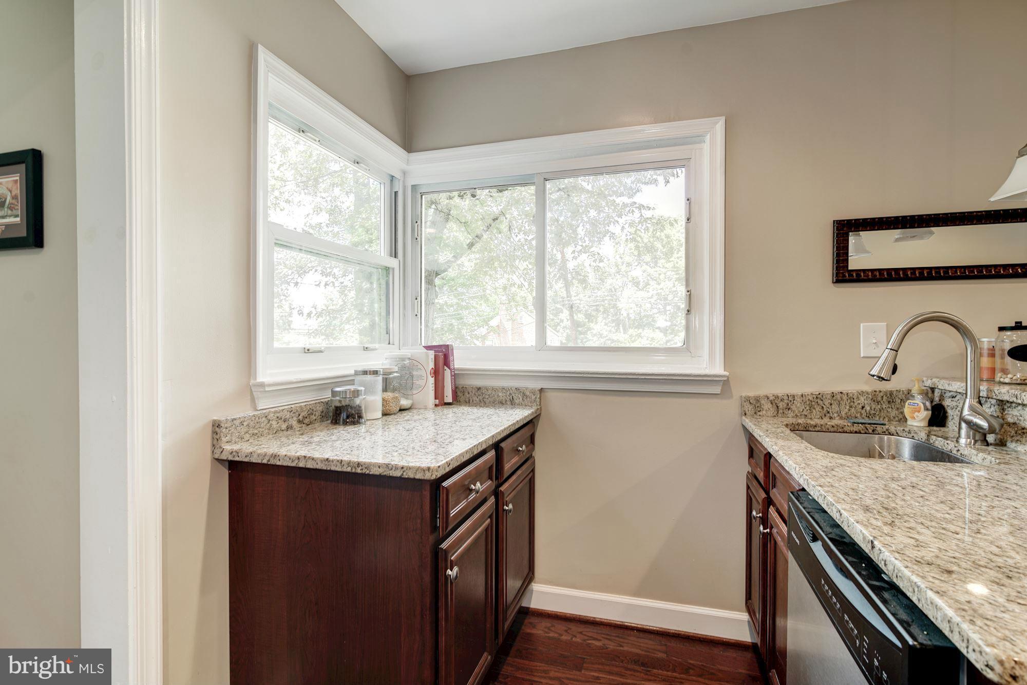 6109 Reed Street Cheverly, MD 20785 - Photo 8 of 16 Kitchen