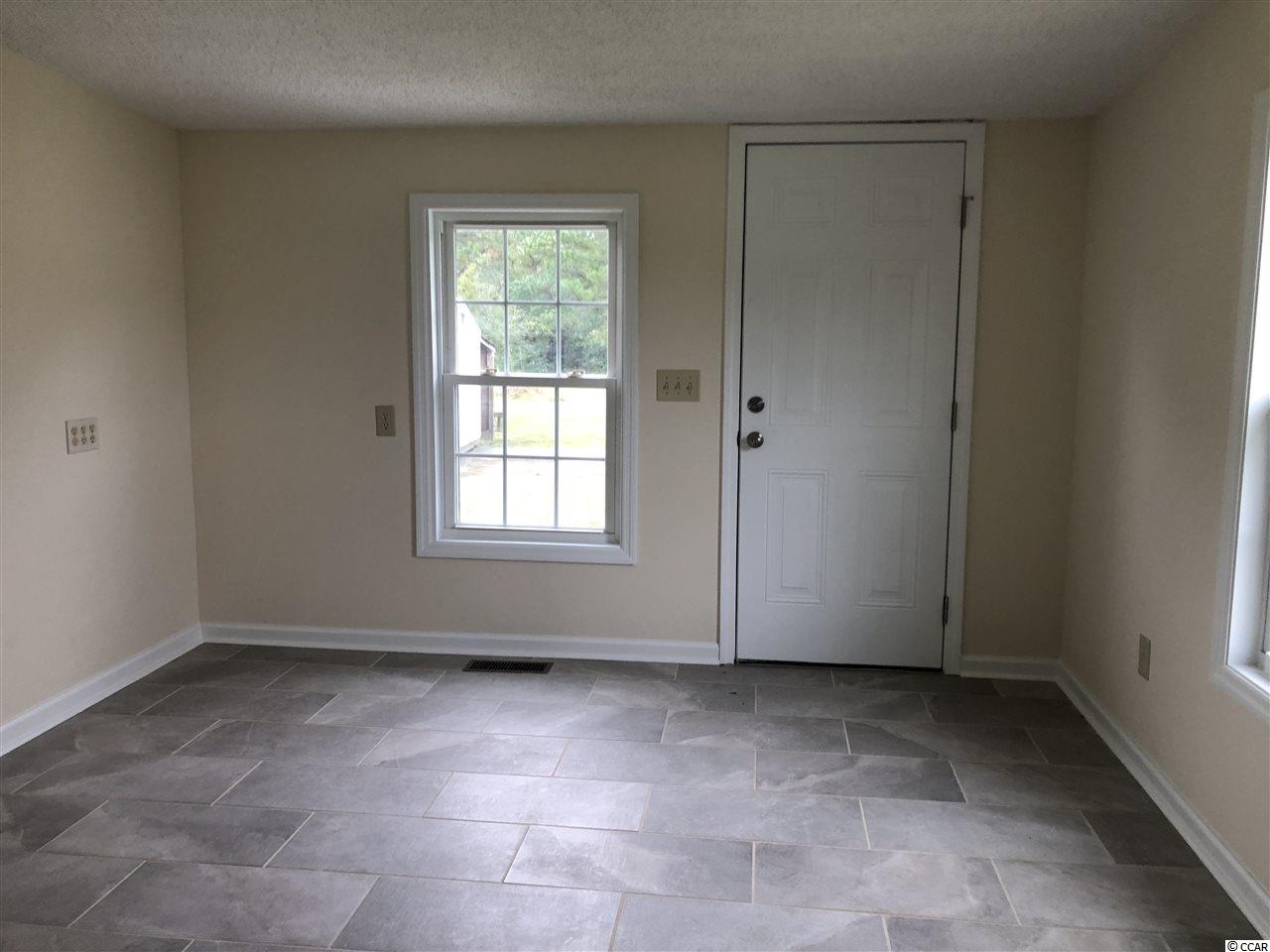 4694 Woodyard Bay Road Loris, SC 29569 - Photo 12 of 37 Gallery Image 12