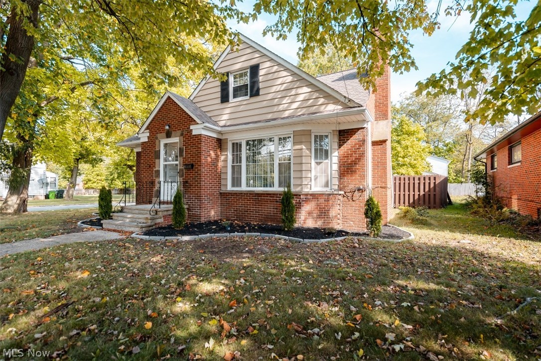 1253 South Green Road South Euclid, OH 44121 - Photo 2 of 34