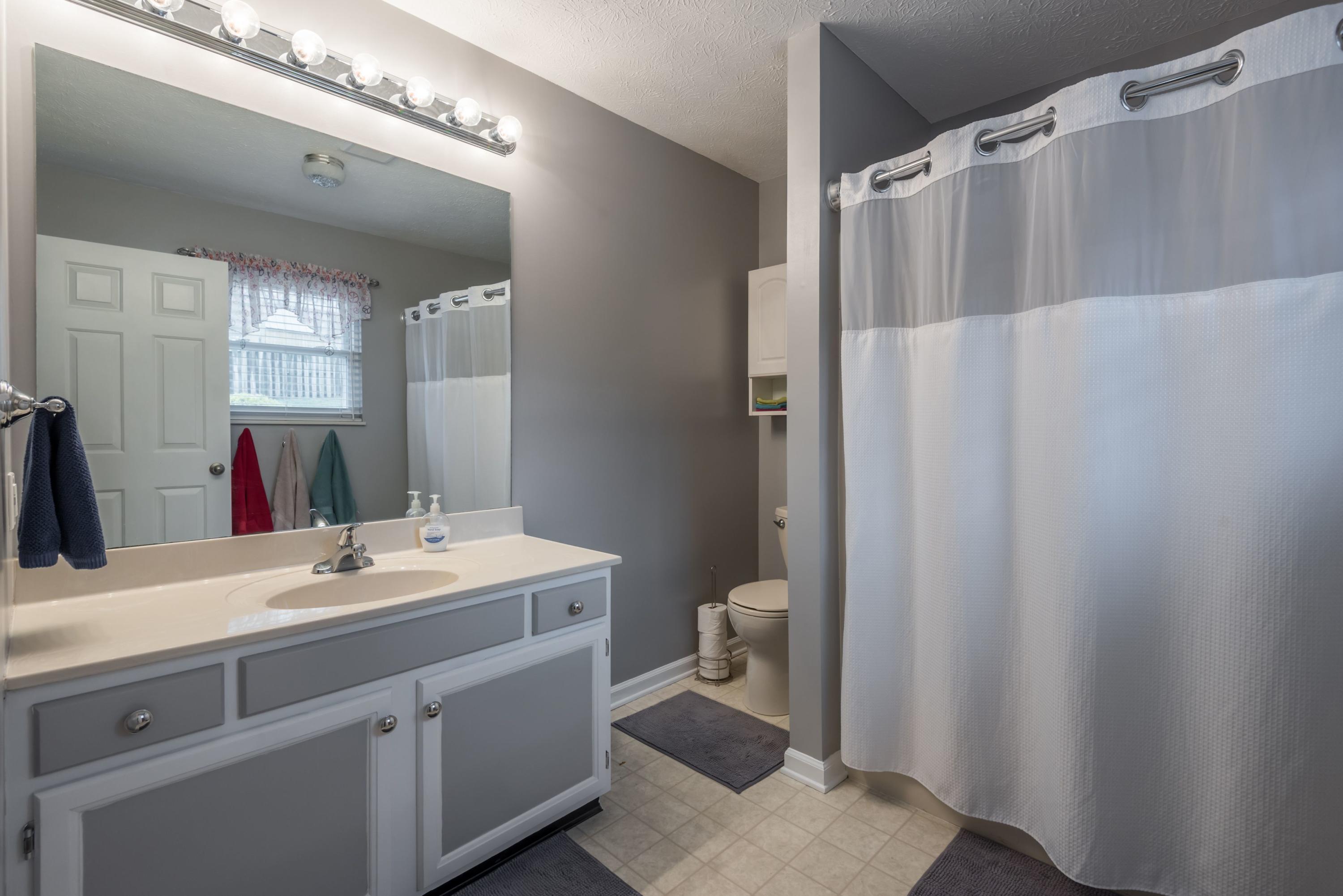 7732 Norwich Road Powell, TN 37849 - Photo 14 of 24 Norwich master bath