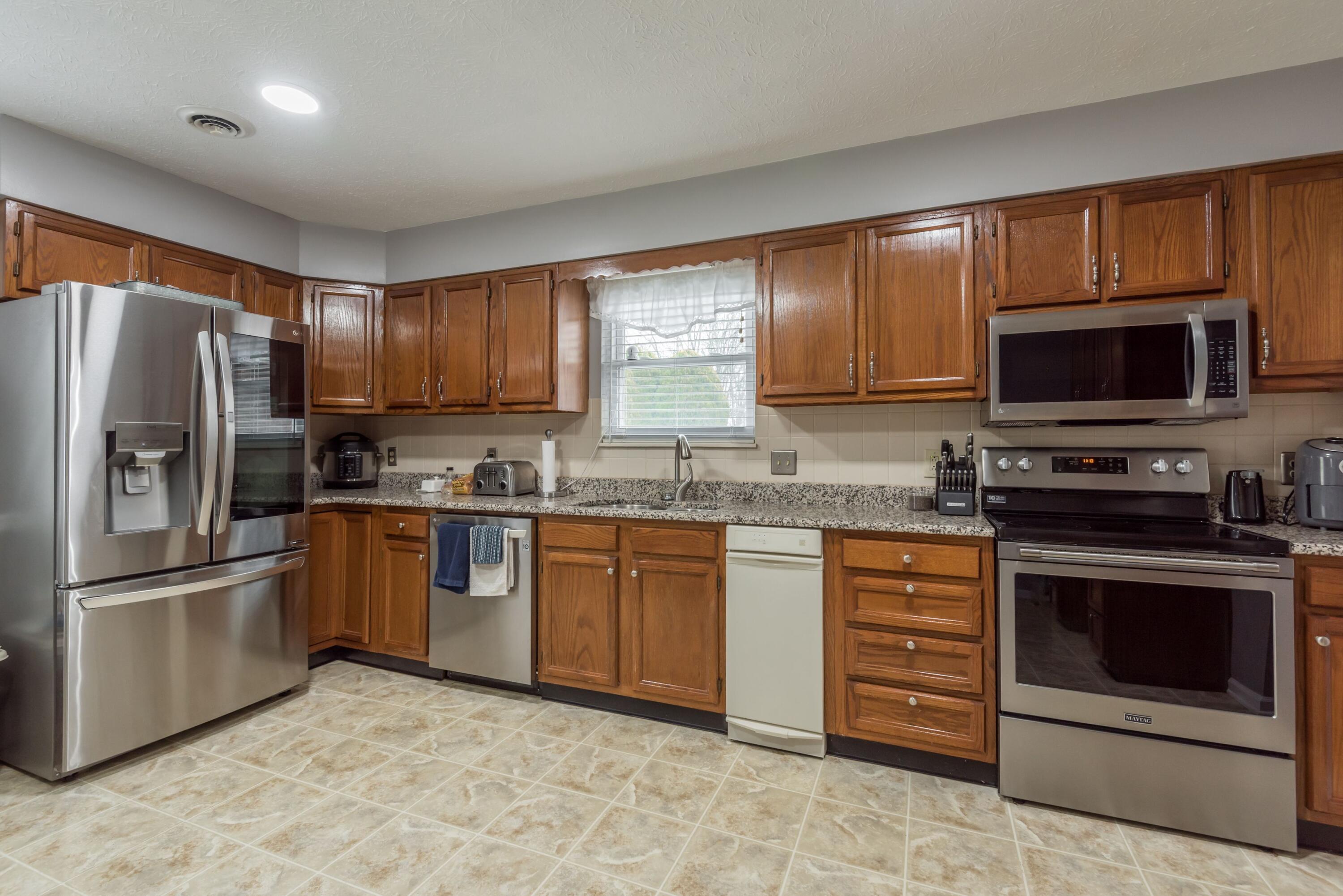 7732 Norwich Road Powell, TN 37849 - Photo 8 of 24 Norwich kitchen 2