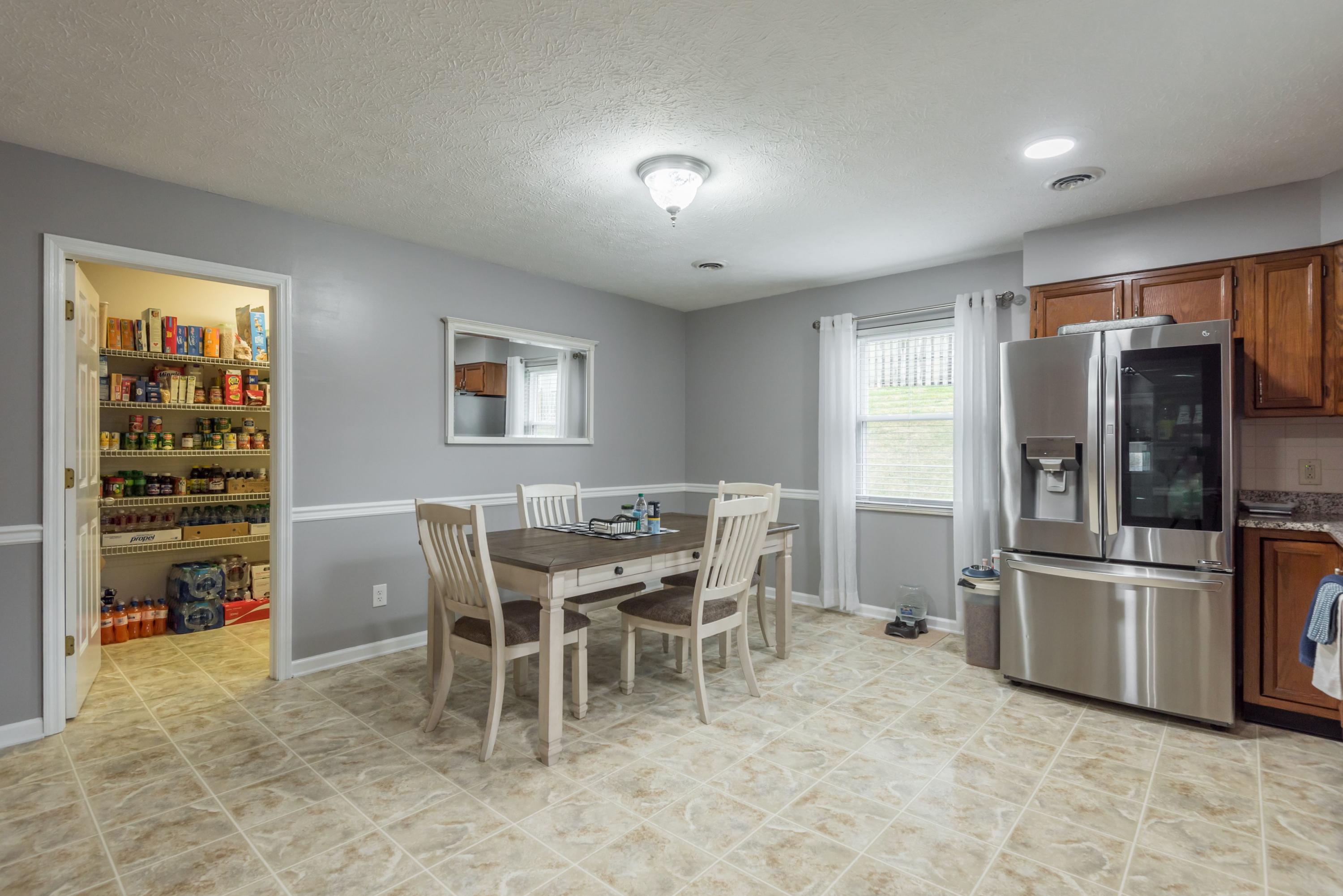 7732 Norwich Road Powell, TN 37849 - Photo 10 of 24 Norwich Kitchen