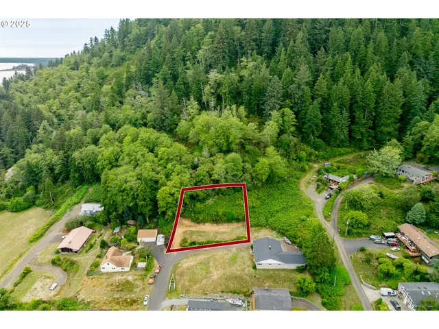 $115,000 | 4200-4300 Evergreen Avenue, Garibaldi, OR 97118