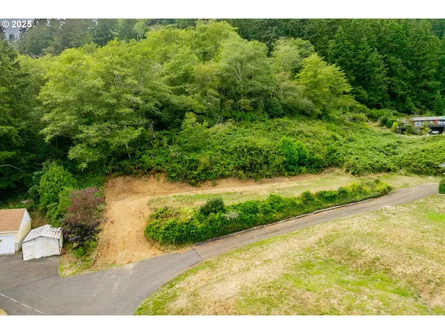 $115,000 | 4200-4300 Evergreen Avenue, Garibaldi, OR 97118