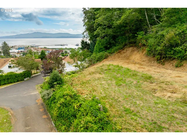 $115,000 | 4200-4300 Evergreen Avenue, Garibaldi, OR 97118