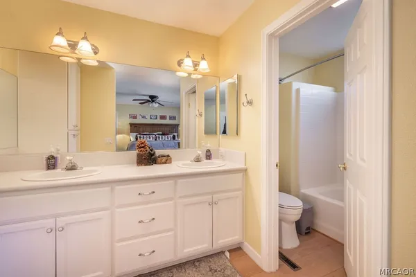 $3,200 | 189 Oriole Drive, Big Bear Lake, CA 92315