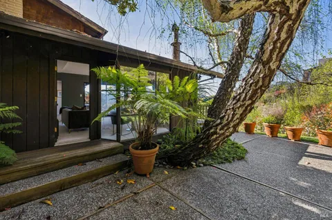 $2,650,000 | 16 Malvino Court, Tiburon, CA 94920