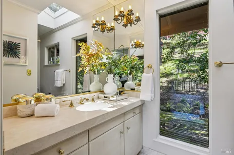 $2,650,000 | 16 Malvino Court, Tiburon, CA 94920