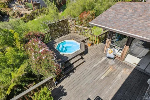 $2,650,000 | 16 Malvino Court, Tiburon, CA 94920