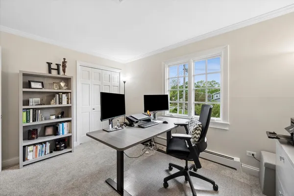 $1,049,000 | 698 Kenilworth Avenue, Glen Ellyn, IL 60137