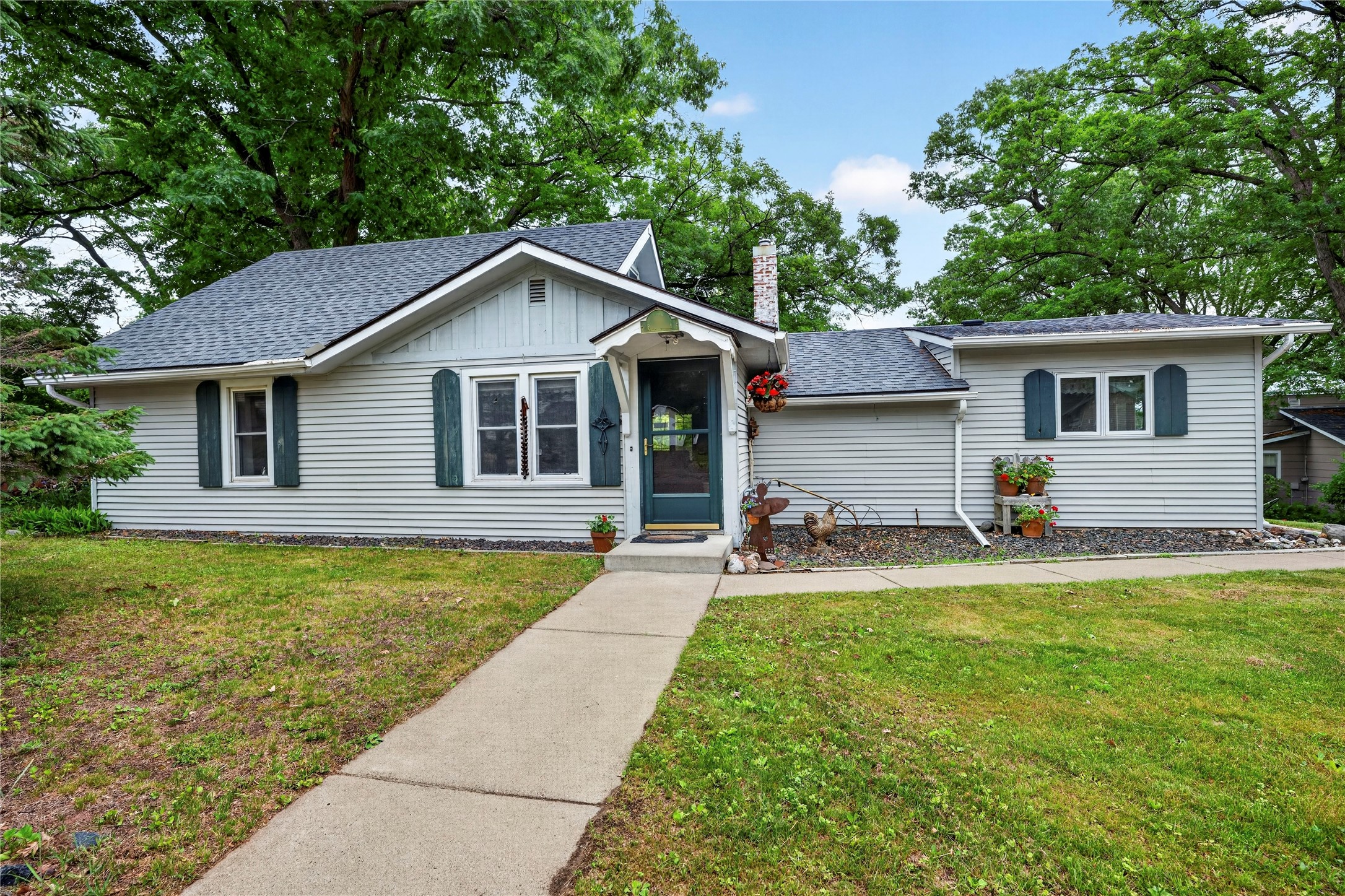 910 1st Street Spooner, WI 54801 - Photo 5 of 50
