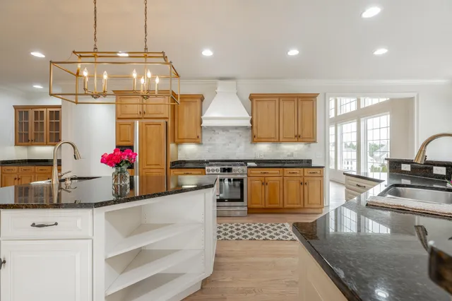 $1,395,000 | 9329 Windrose Circle, Ooltewah, TN 37363