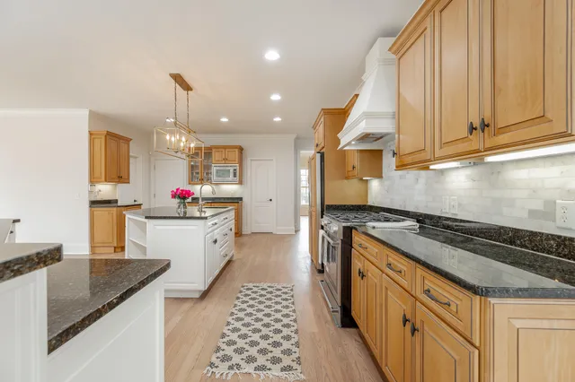 $1,395,000 | 9329 Windrose Circle, Ooltewah, TN 37363