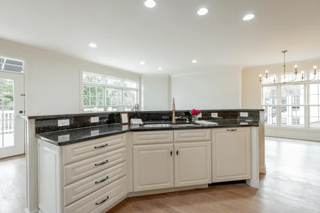 $1,395,000 | 9329 Windrose Circle, Ooltewah, TN 37363