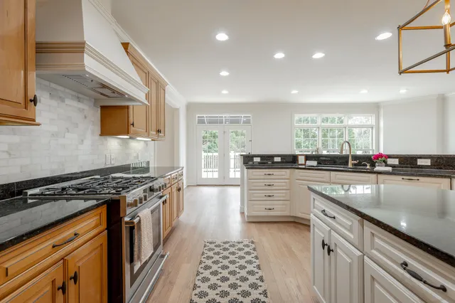 $1,395,000 | 9329 Windrose Circle, Ooltewah, TN 37363