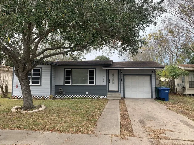 $1,450 | 726 Sheridan Drive, Corpus Christi, TX 78412