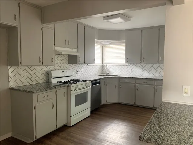 $1,450 | 726 Sheridan Drive, Corpus Christi, TX 78412