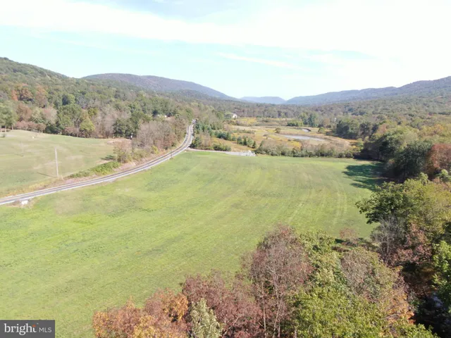 $399,900 | 21 /- Acres At 13380 Road, Upperstrasburg, PA 17265