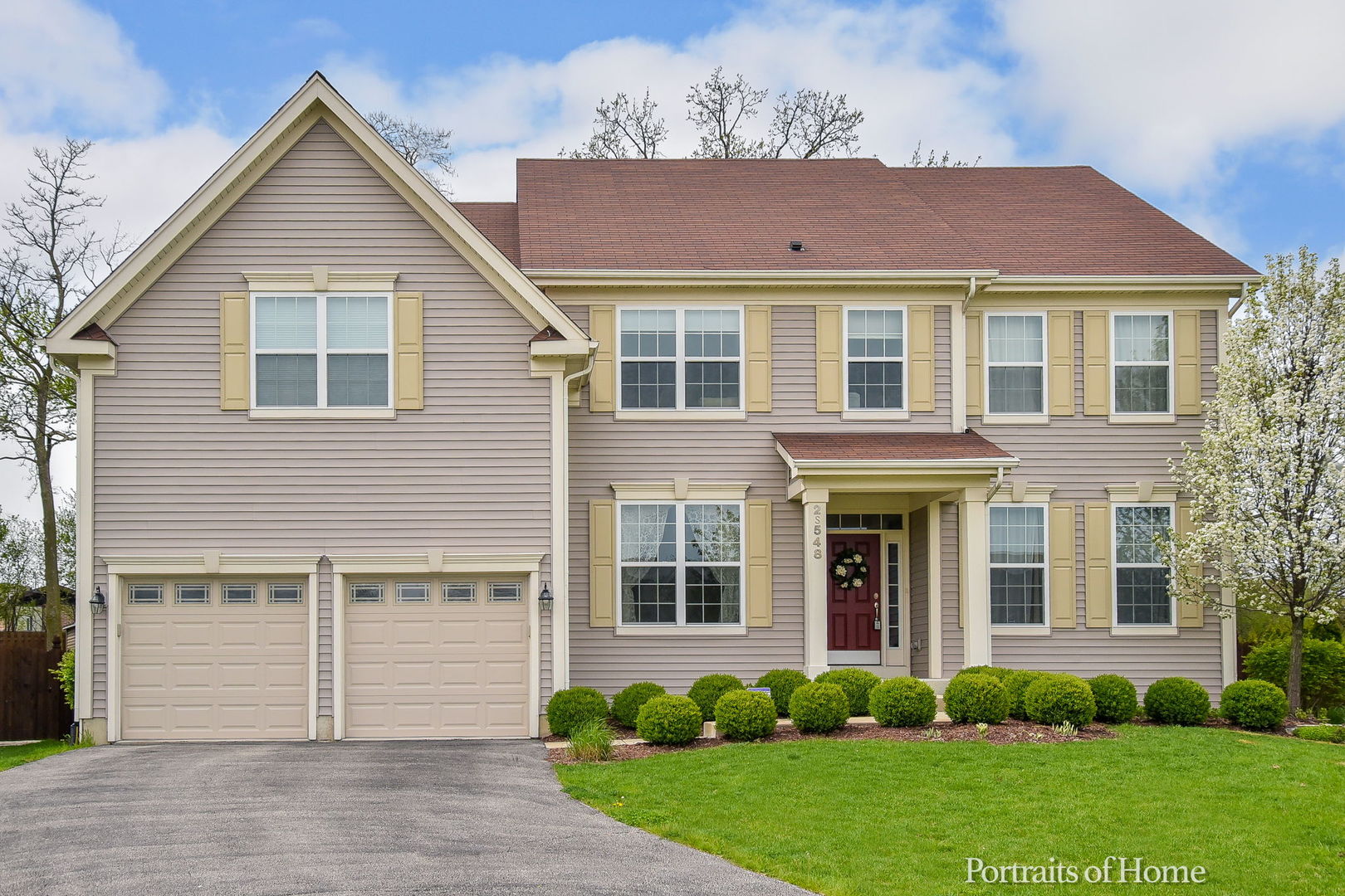 2-s548 Maple Terrace Warrenville, IL 60555 - Photo 1 of 31