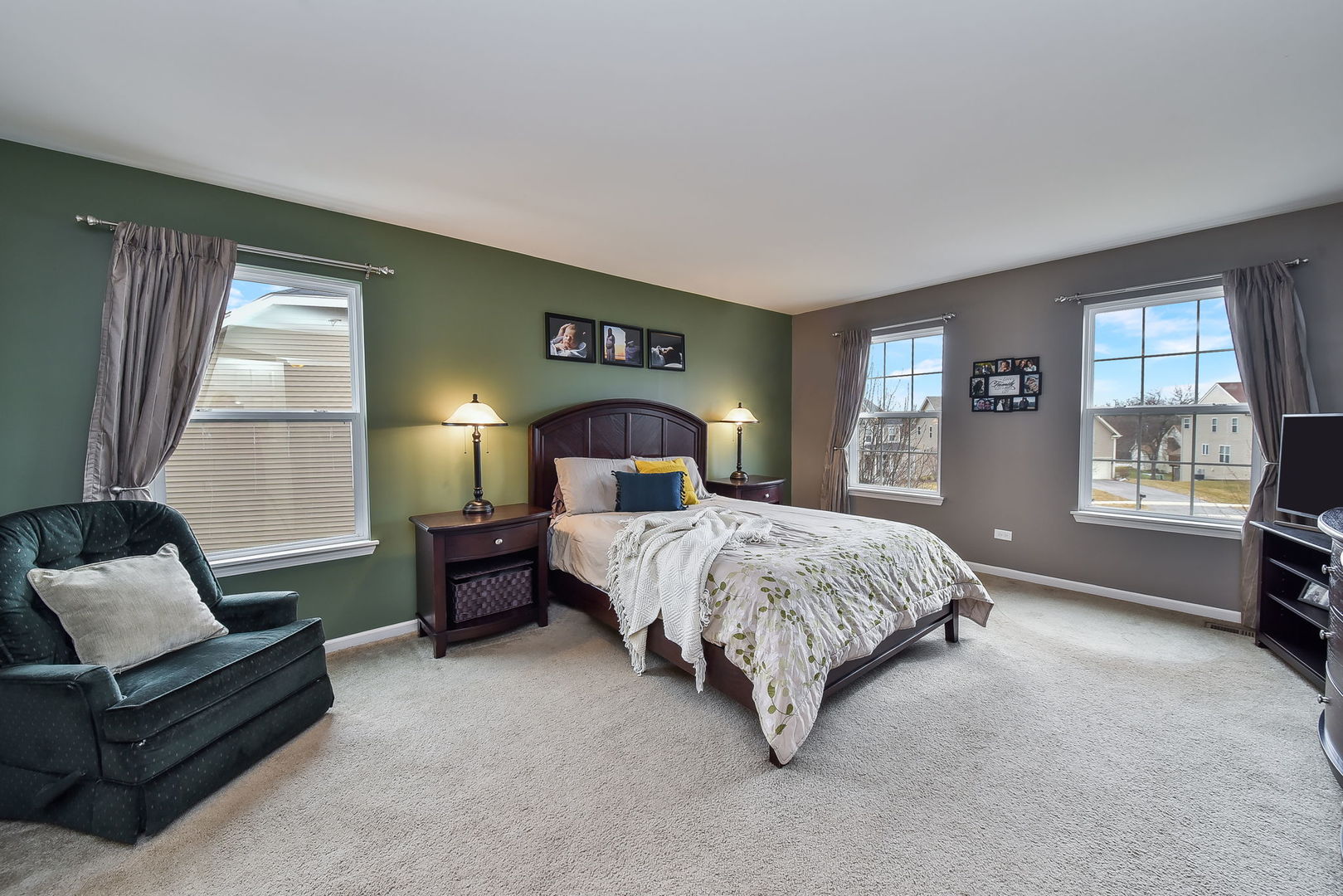 2-s548 Maple Terrace Warrenville, IL 60555 - Photo 18 of 31